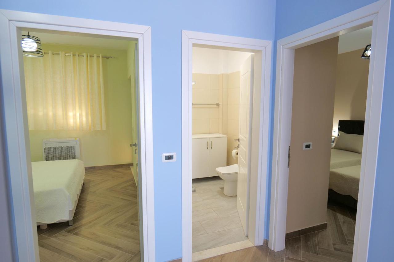 Kosta Apartments Саранда Екстер'єр фото