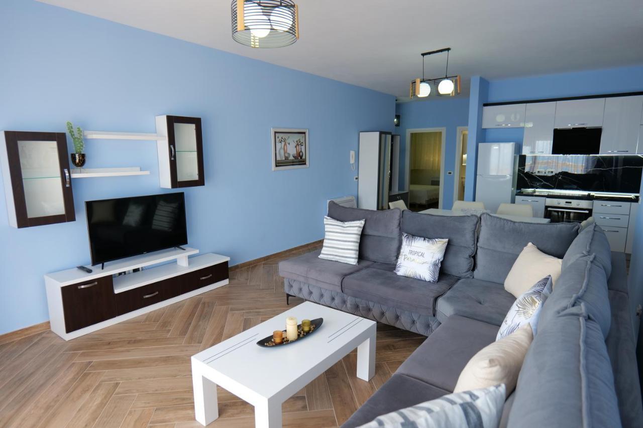 Kosta Apartments Саранда Екстер'єр фото