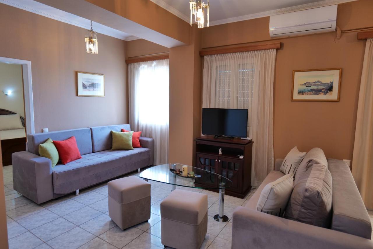 Kosta Apartments Саранда Екстер'єр фото